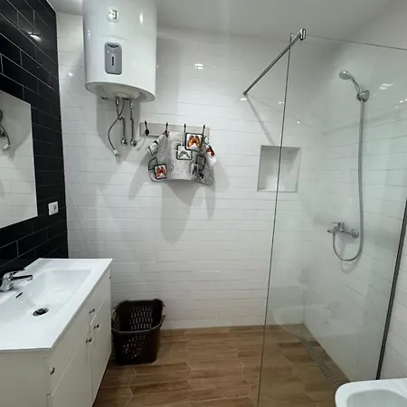 Aura Luxury * Durrës