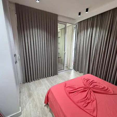 Aura Luxury