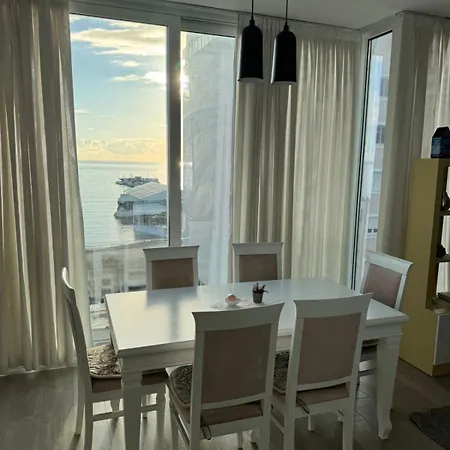 Aura Luxury Durres